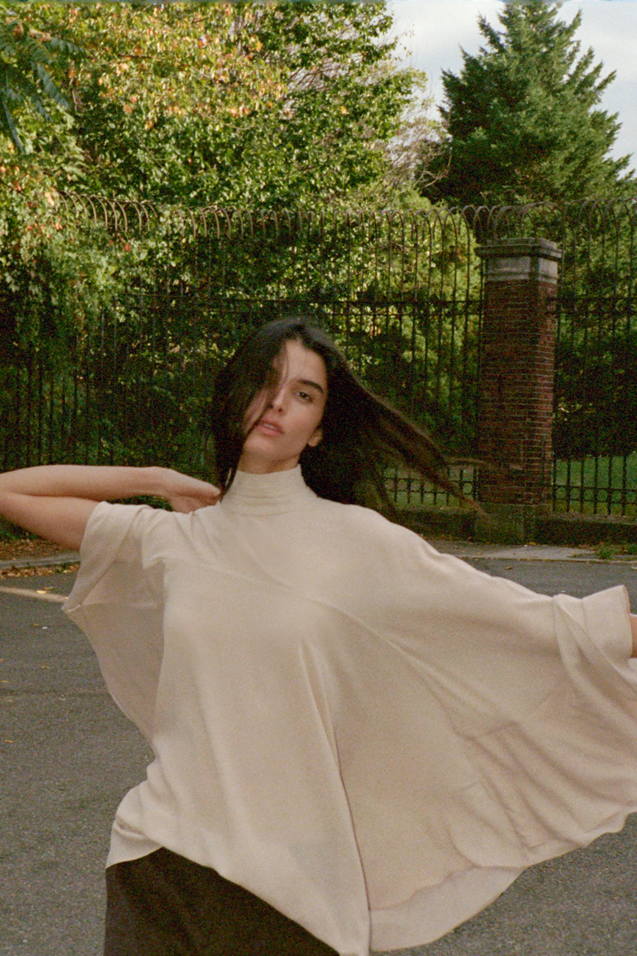 TOP CAPE EN CRÊPE GEORGETTE